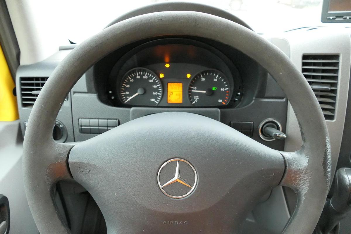 Gebraucht Mercedes-Benz SPRINTER 310 CDI MAXI EURO-5 KOFFER REGALE KAMERA DURCHGANG