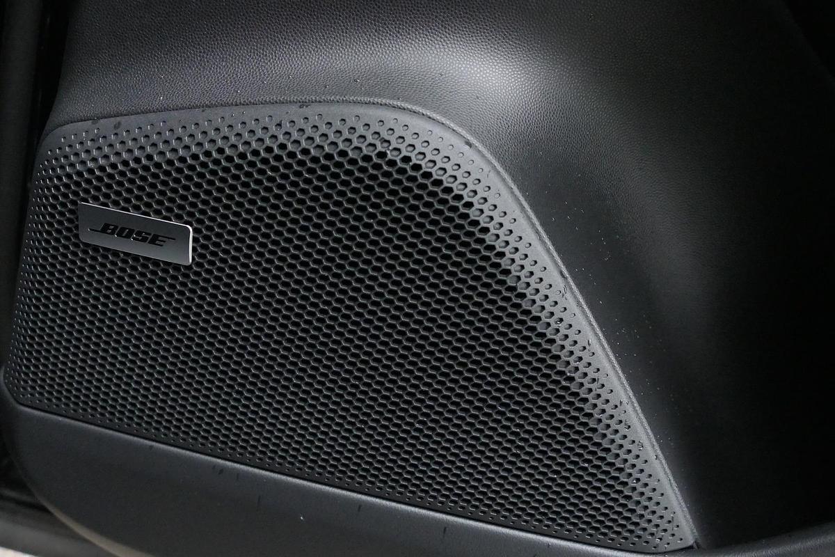 Gebraucht Porsche Macan 4 Electric - Bose Soundsystem Kombilimousine