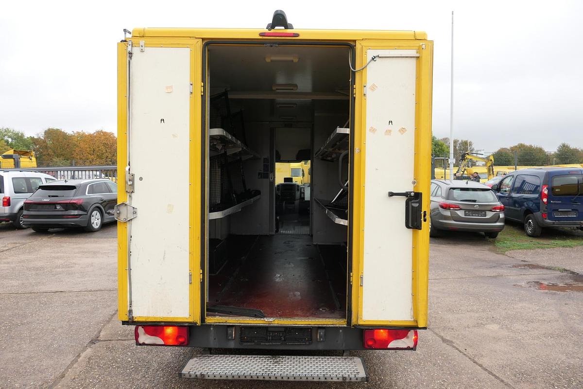 Gebraucht Mercedes-Benz SPRINTER 310 CDI MAXI EURO-5 KOFFER DURCHGANG REGALE KAMERA SERVICE