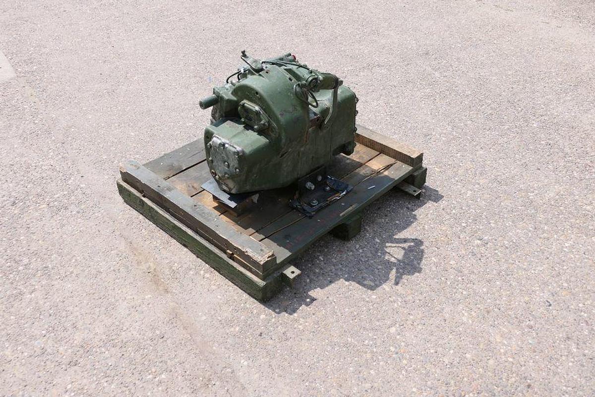 Gebraucht Unimog Getriebe UG3/40