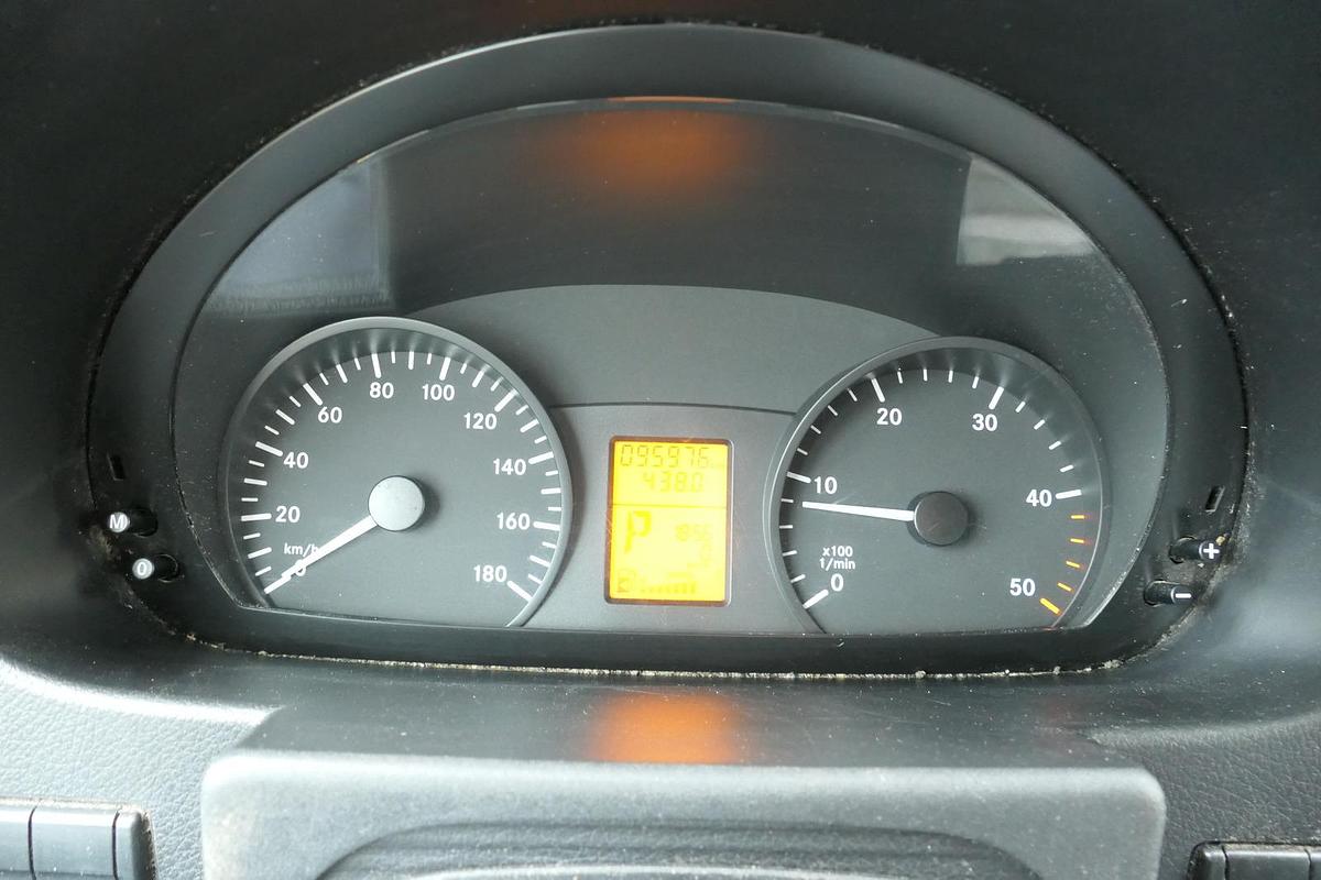 Gebraucht Mercedes-Benz SPRINTER 310 CDI MAXI EURO-5 KOFFER DURCHGANG REGALE KAMERA