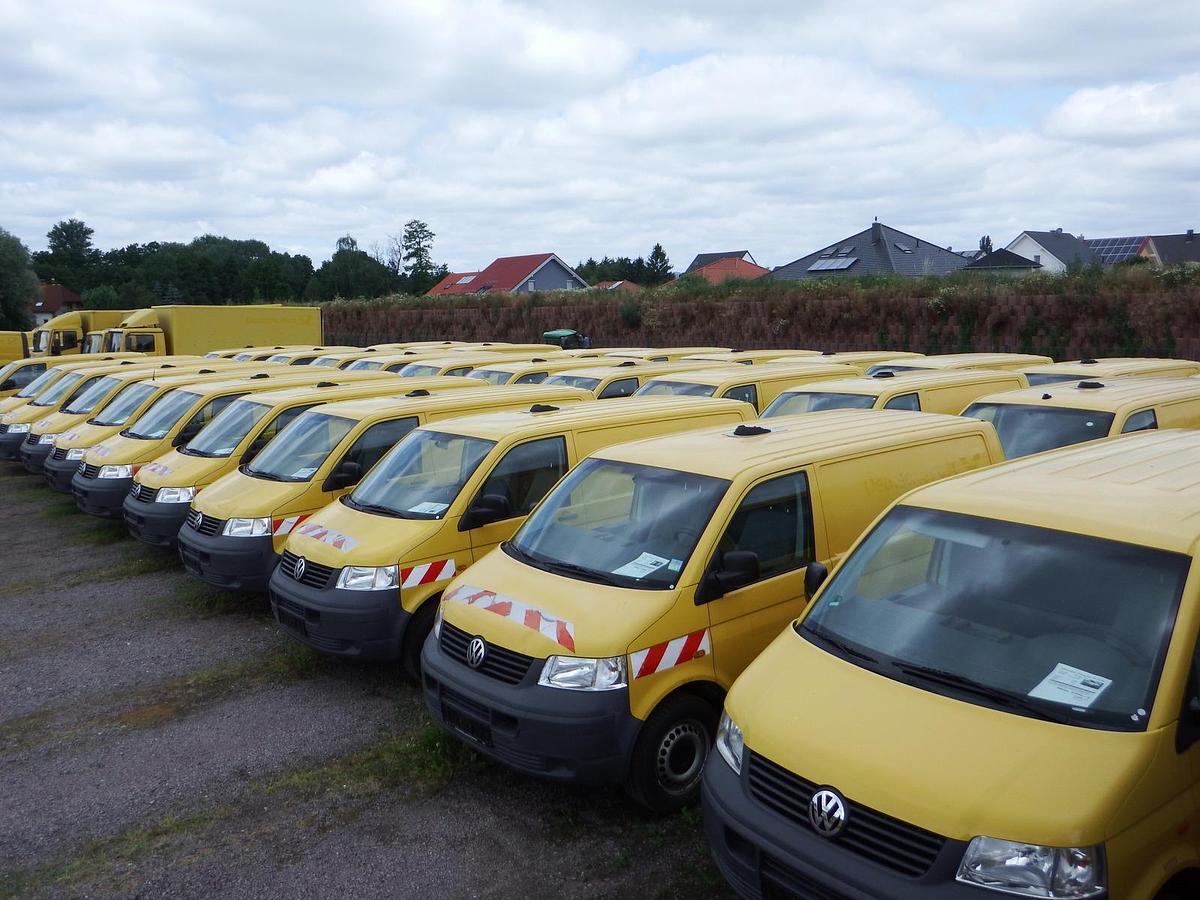 Gebraucht Volkswagen T5 Transporter 1.9 TDI 2-Sitzer PARKTRONIK 2xSCHIEBETÜR