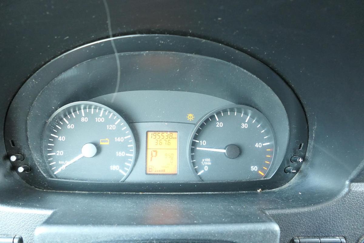 Gebraucht Mercedes-Benz SPRINTER 310 CDI MAXI EURO-5 KOFFER REGALE KAMERA DURCHGANG