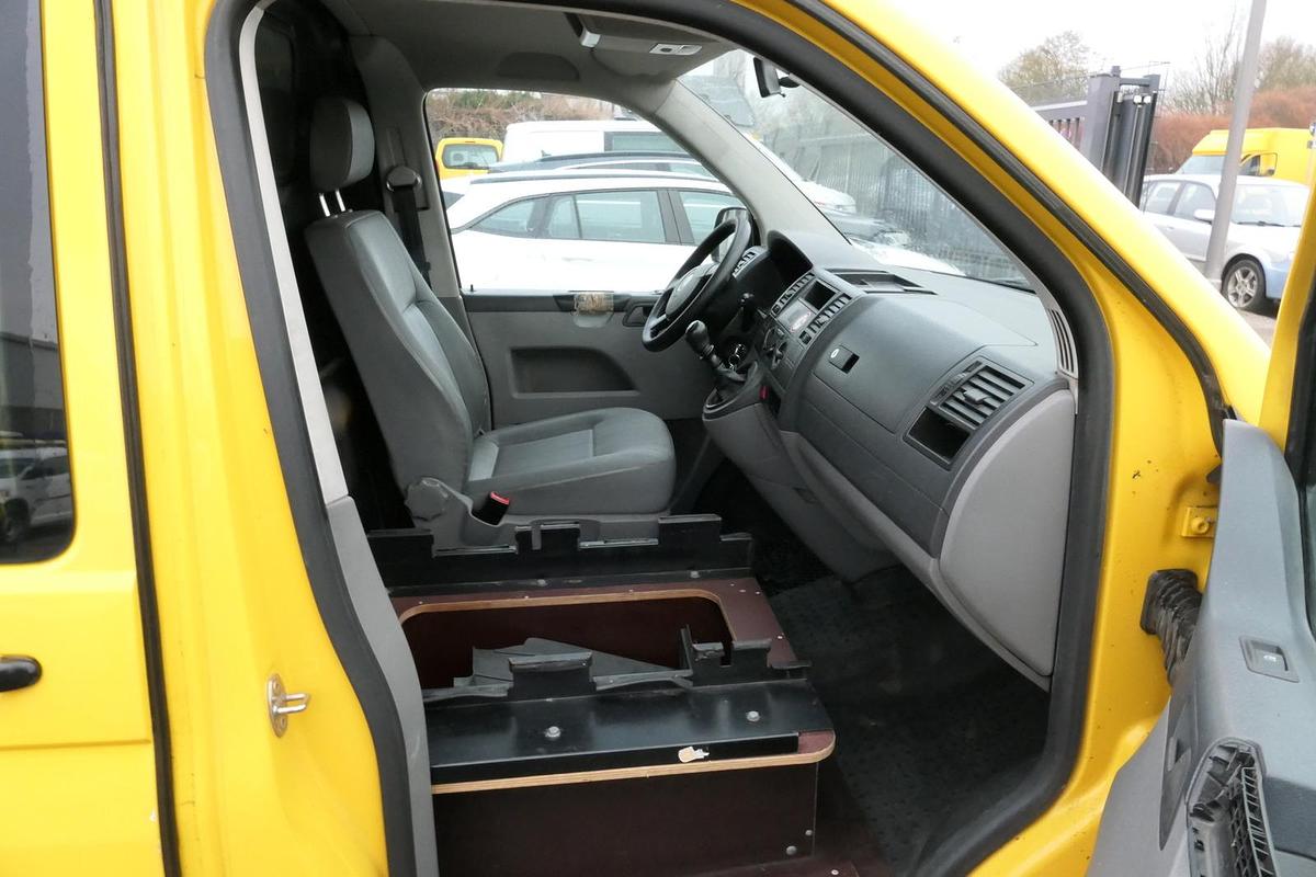 Gebraucht Volkswagen T5 Transporter 1.9 TDI PARKTRONIK 2xSCHIEBETÜR SERVICE 77tkm