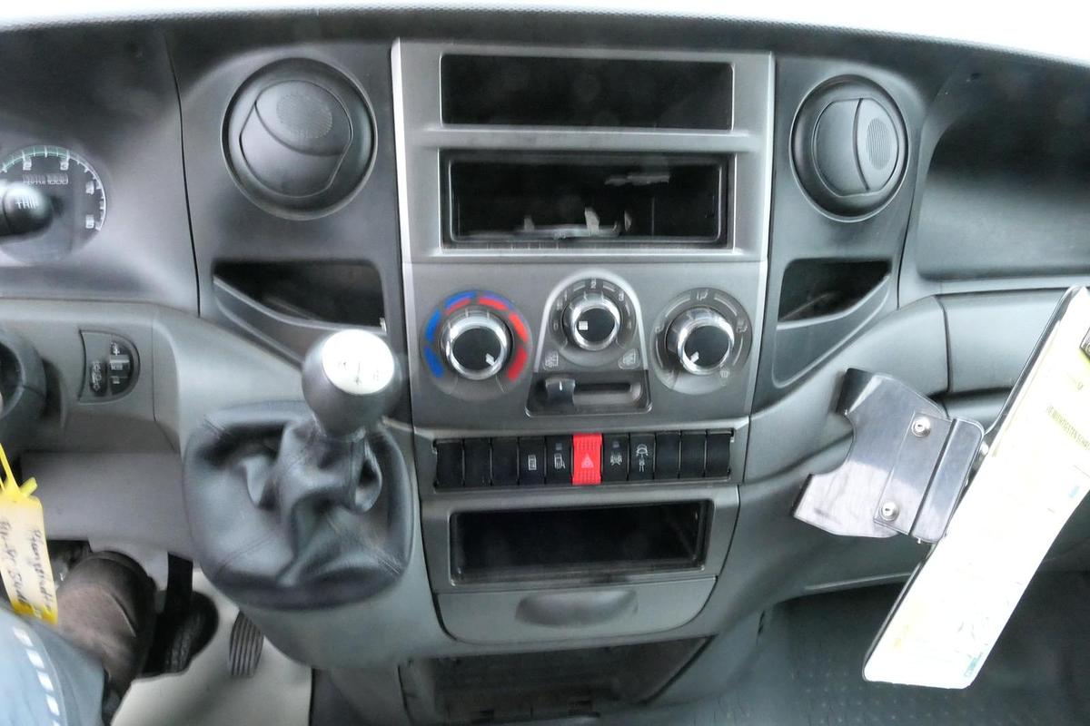 Gebraucht Iveco Daily 35 S11 C30C AUTOMATIK Regale LUFT - EURO 5 - CoC