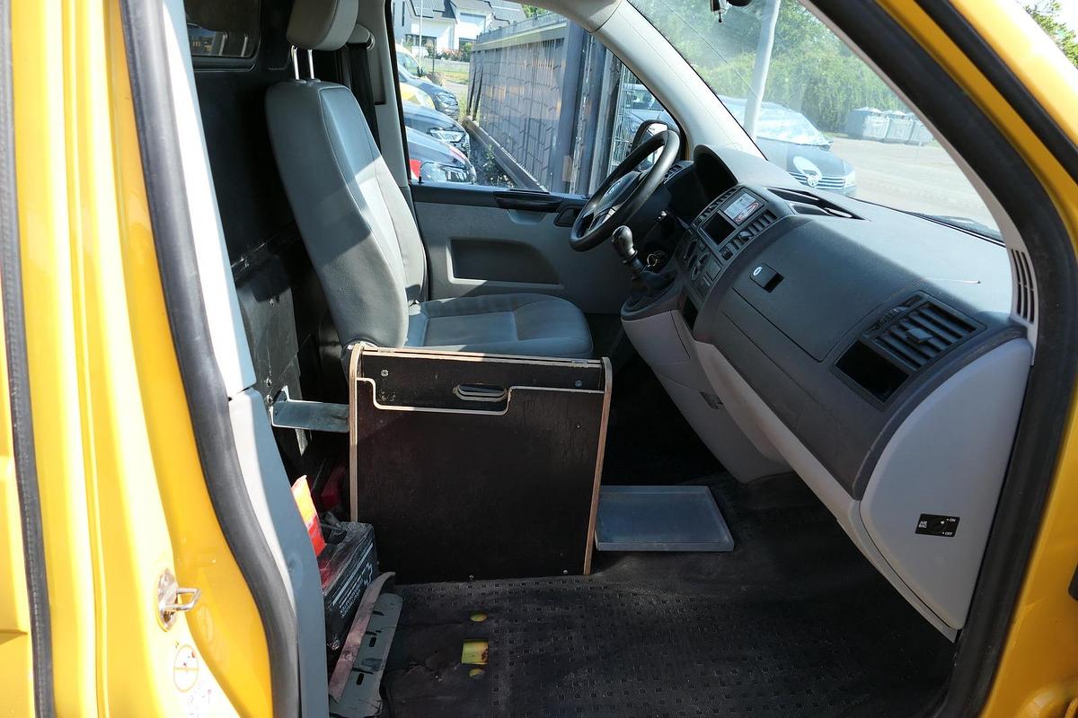 Gebraucht Volkswagen T5 Transporter 2.0 TDI PARKTRONIK EURO-5 2xSCHIEBETÜR CoC