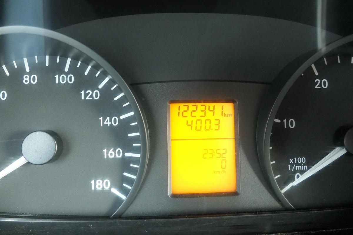 Gebraucht Mercedes-Benz SPRINTER 310 CDI MAXI EURO-5 KOFFER REGALE KAMERA DURCHGANG