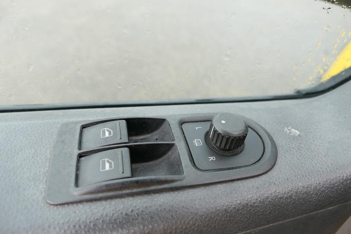 Gebraucht Volkswagen T5 Transporter 2.0 TDI PARKTRONIK 2xSCHIEBETÜR