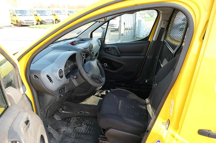 Gebraucht Citroen Berlingo 16V HDI Niveau B L1 CoC PARKTRONIK 2xSCHIEBETÜR EURO-5