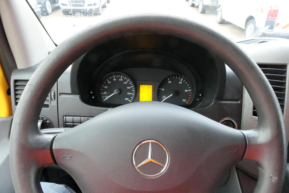 Gebraucht Mercedes-Benz SPRINTER 310 CDI MAXI EURO-5 KOFFER REGALE KAMERA DURCHGANG COC