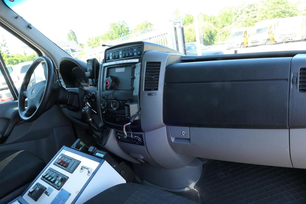 Gebraucht Mercedes-Benz Sprinter 519 CDI Klima Krankenwagen