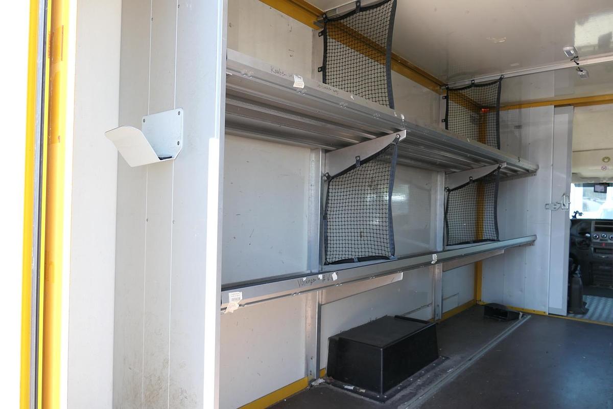 Gebraucht Iveco Daily 35 S11 C30C AUTOMATIK KAMERA Regale LUFT DURCHGANG EURO-5 CoC