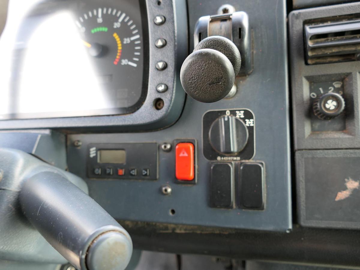 Gebraucht Unimog U4000 437/25 DoKa AHK KLIMA STANDHEIZUNG EURO-4