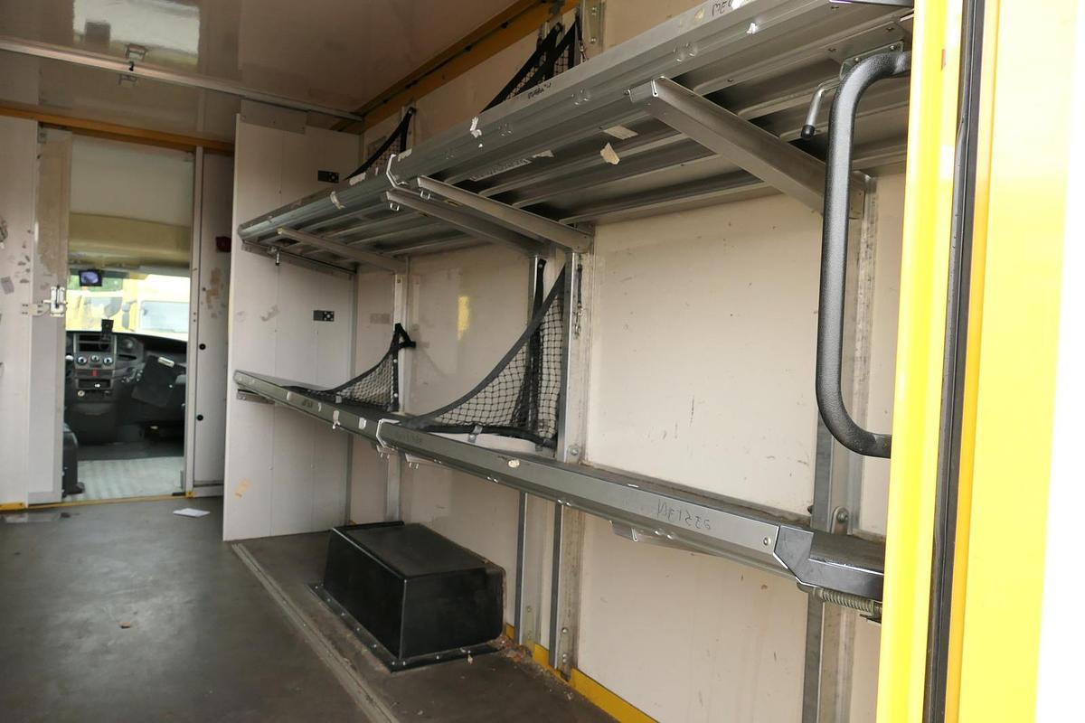 Gebraucht Iveco Daily 35 S11 C30C AUTOMATIK KAMERA MAXI Regale LUFT - EURO 5 - CoC