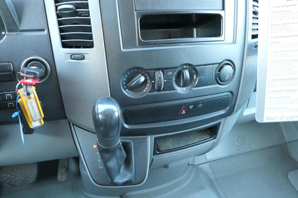 Gebraucht Mercedes-Benz SPRINTER 310 CDI MAXI EURO-5 KOFFER REGALE KAMERA DURCHGANG