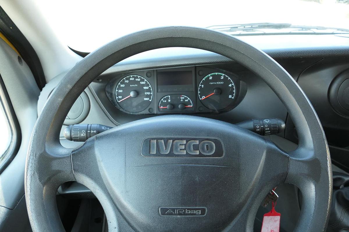 Gebraucht Iveco Daily 35 S11 C30C AUTOMATIK KAMERA MAXI Regale LUFT - EURO 5 - CoC