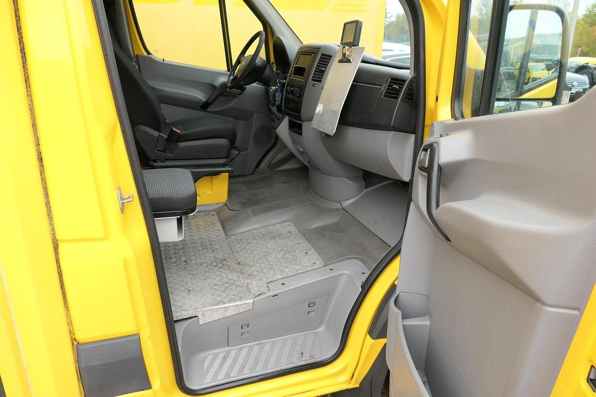 Gebraucht Mercedes-Benz SPRINTER 310 CDI MAXI EURO-5 KOFFER DURCHGANG REGALE KAMERA SERVICE