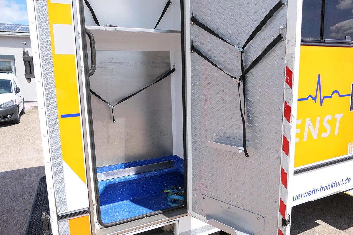 Gebraucht Mercedes-Benz Sprinter 519 CDI Klima Krankenwagen Fahrtec Aufbau