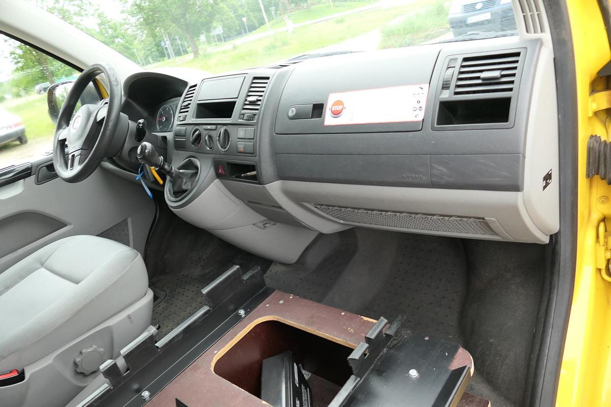 Gebraucht Volkswagen T5 Transporter 2.0 TDI PARKTRONIK EURO-5 2xSCHIEBETÜR CoC