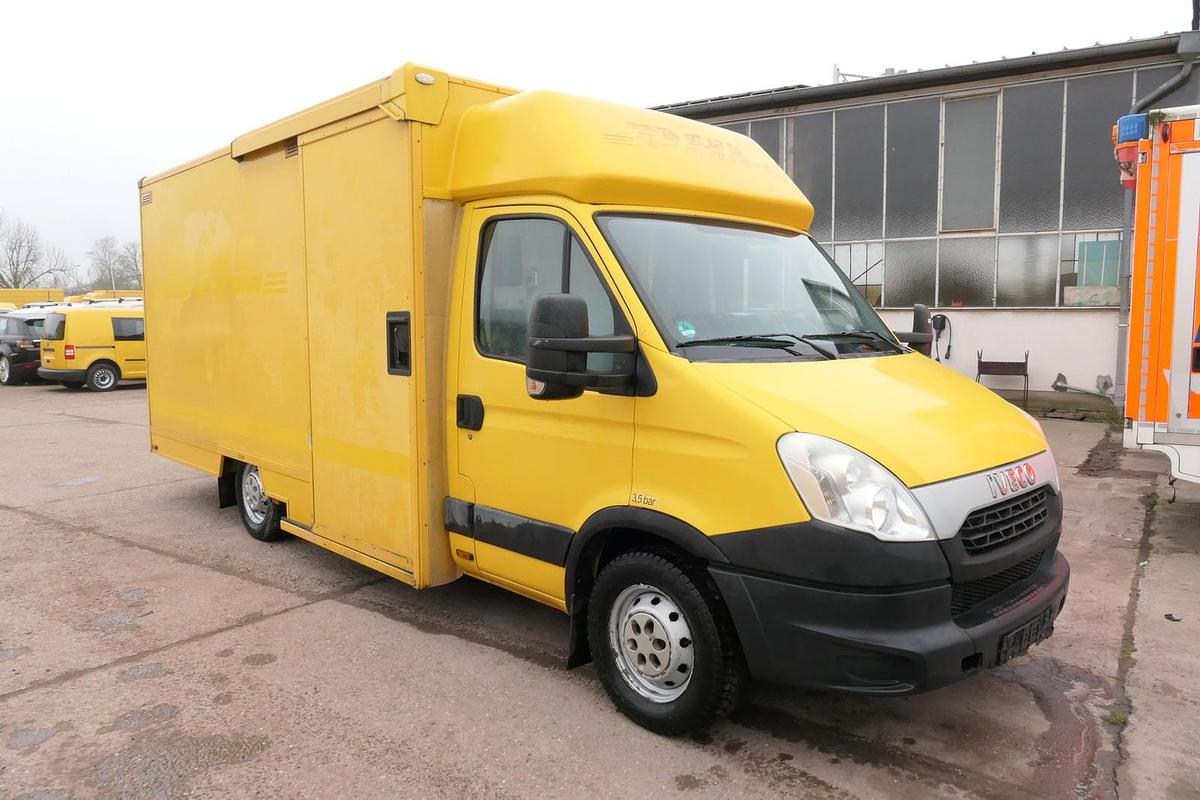 Gebraucht Iveco Daily 35 S11 C30C AUTOMATIK KAMERA Regale LUFT DURCHGANG EURO-5 CoC