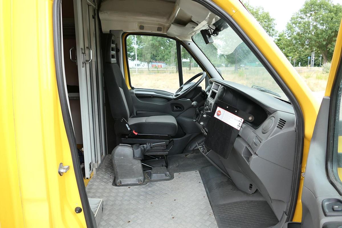 Gebraucht Iveco Daily 35 S11 C30C AUTOMATIK KAMERA MAXI Regale LUFT DURCHGANG