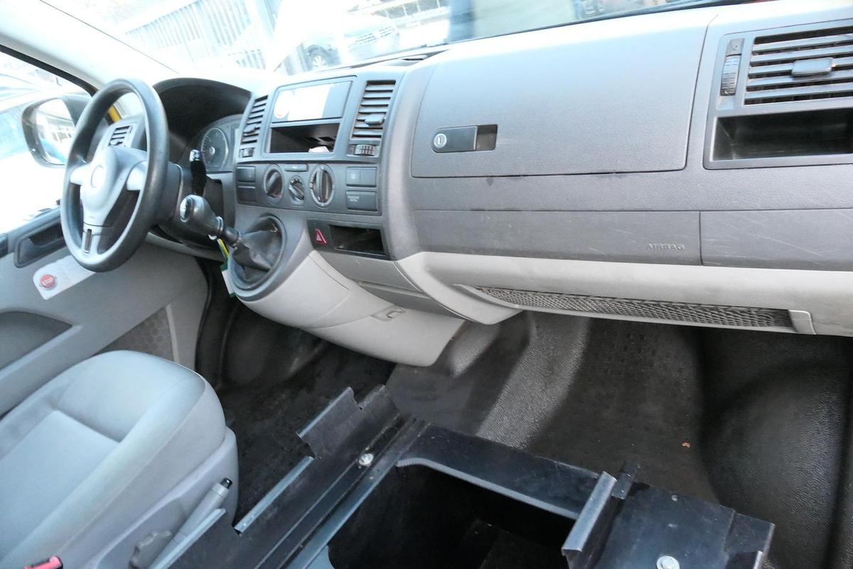 Gebraucht Volkswagen T5 Transporter 2.0 TDI EURO-5 CoC PARKTRONIK