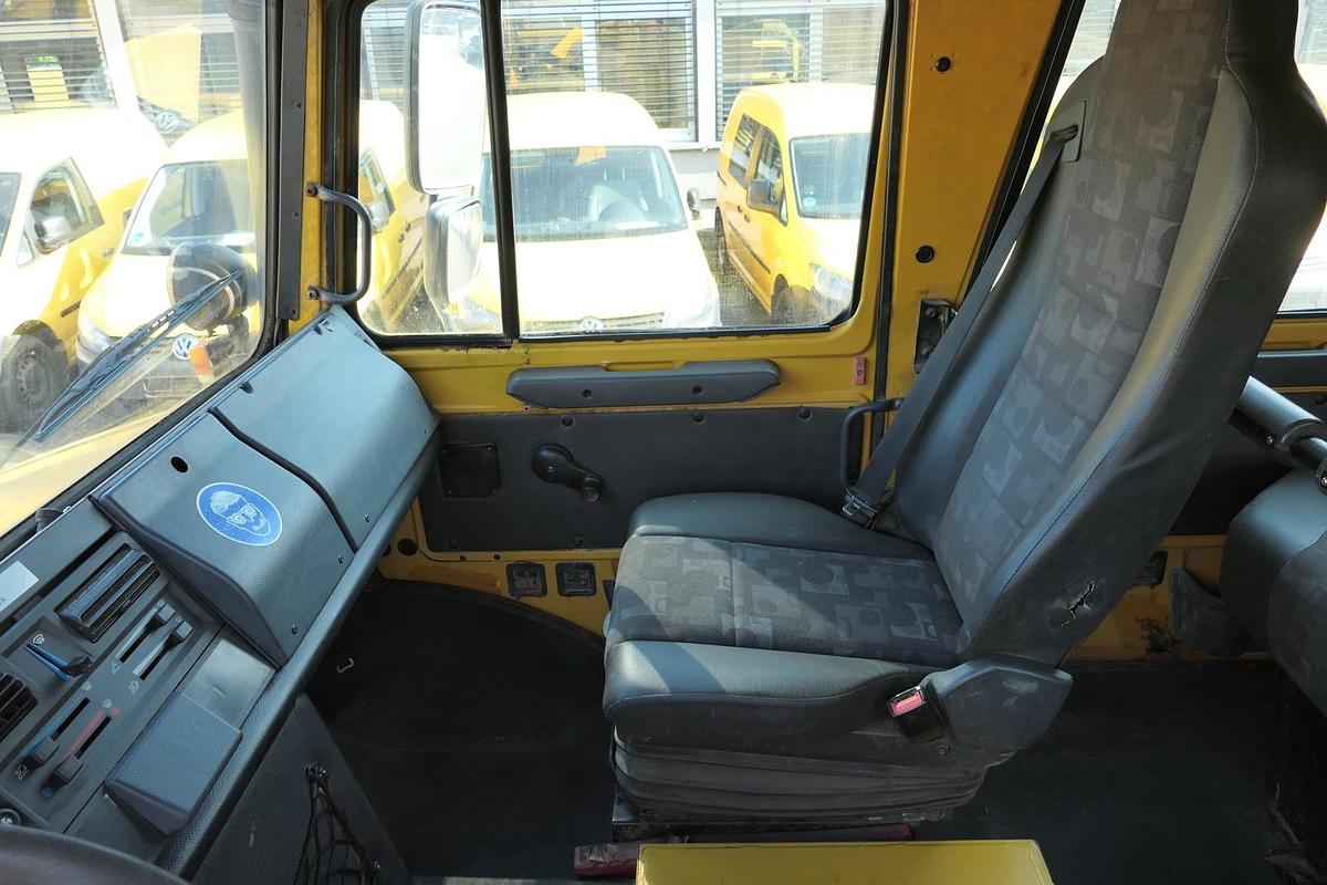 Gebraucht Unimog U4000 437/25 DoKa EURO-5