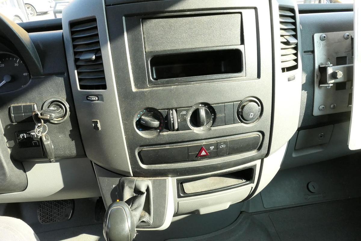Gebraucht Mercedes-Benz SPRINTER 310 CDI MAXI EURO-5 KOFFER REGALE KAMERA DURCHGANG
