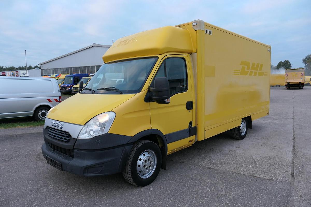 Gebraucht Iveco Daily 35 S11 C30C AUTOMATIK KAMERA Regale LUFT DURCHGANG EURO-5 CoC