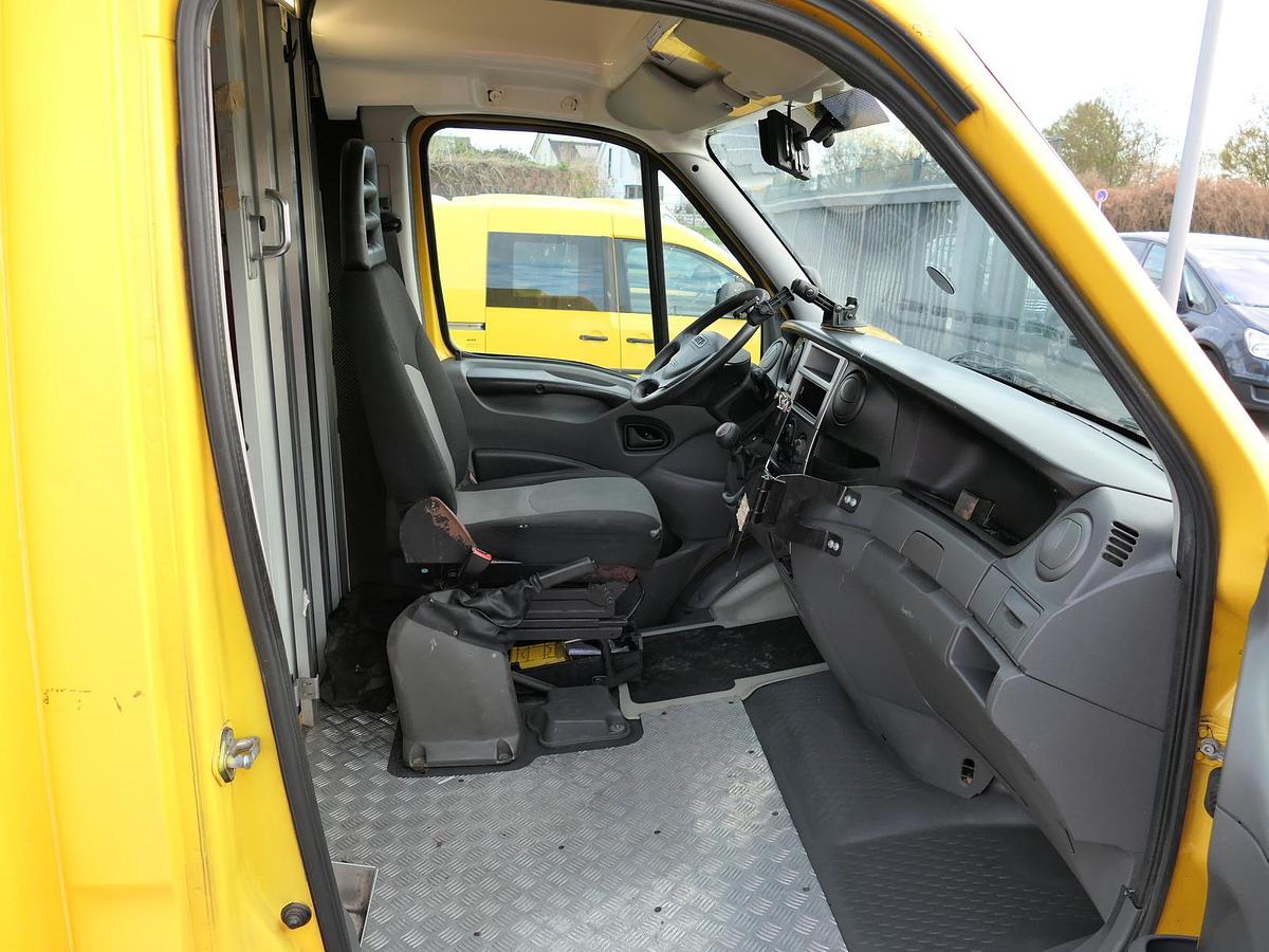 Gebraucht Iveco Daily 35 S11 C30C AUTOMATIK KAMERA MAXI Regale DURCHGANG