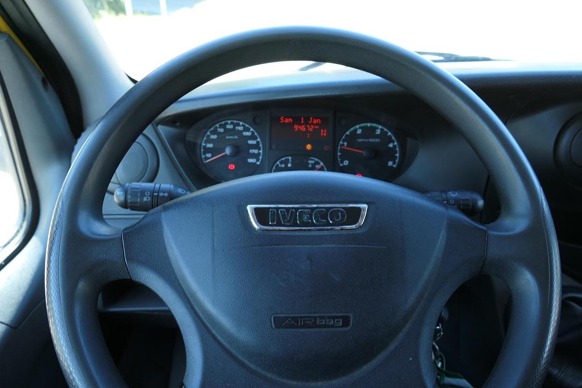 Gebraucht Iveco Daily 35 S11 C30C AUTOMATIK KAMERA Regale LUFT DURCHGANG EURO-5 CoC