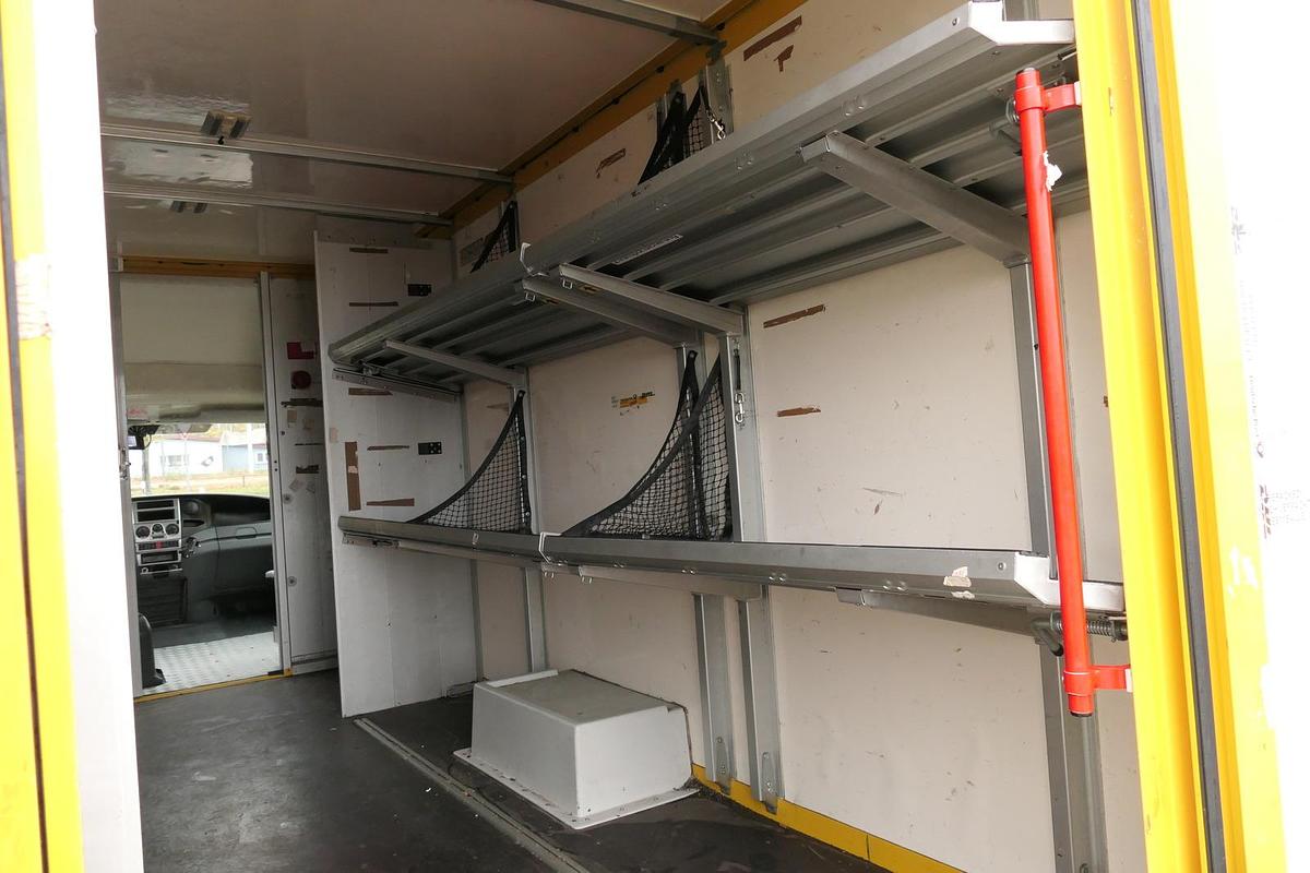 Gebraucht Iveco Daily 35 S11 C30C AUTOMATIK KAMERA MAXI Regale DURCHGANG