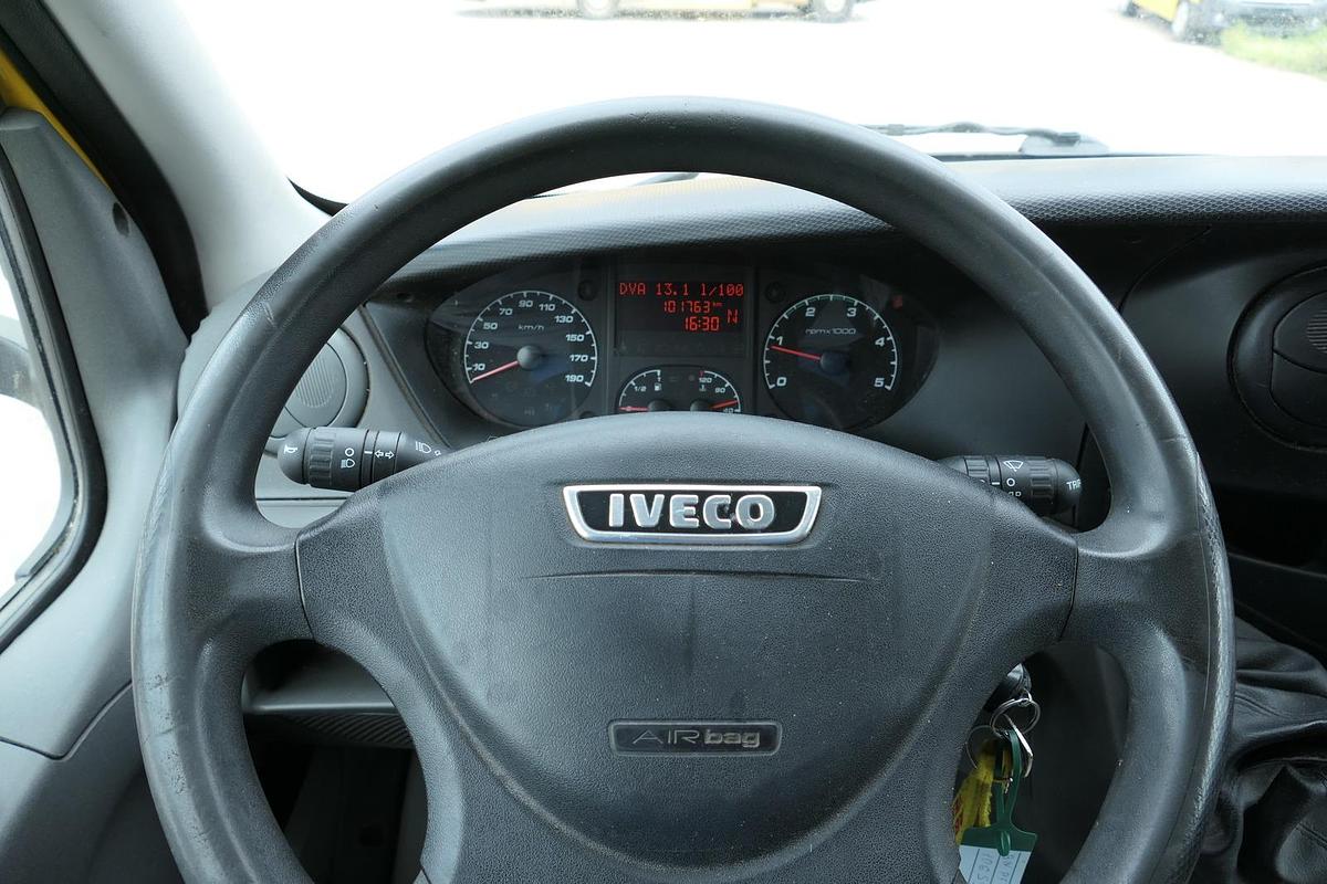 Gebraucht Iveco Daily 35 S11 C30C AUTOMATIK KAMERA Regale LUFT DURCHGANG EURO-5 CoC