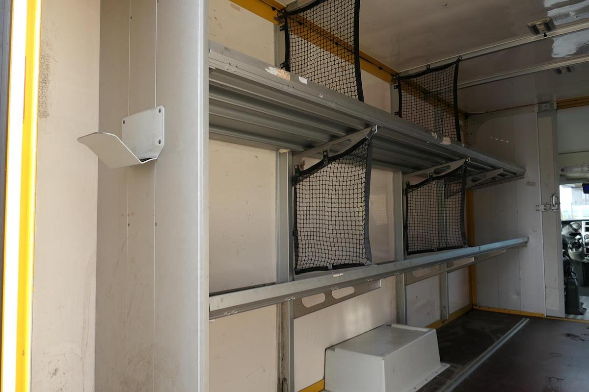 Gebraucht Iveco Daily 35 S11 C30C AUTOMATIK KAMERA MAXI Regale DURCHGANG