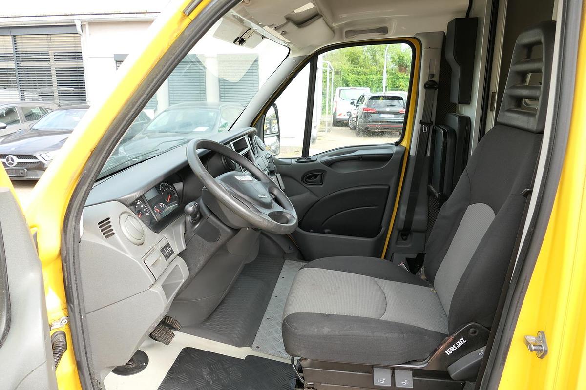 Gebraucht Iveco Daily 35 S11 C30C AUTOMATIK KAMERA Regale LUFT DURCHGANG EURO-5 CoC