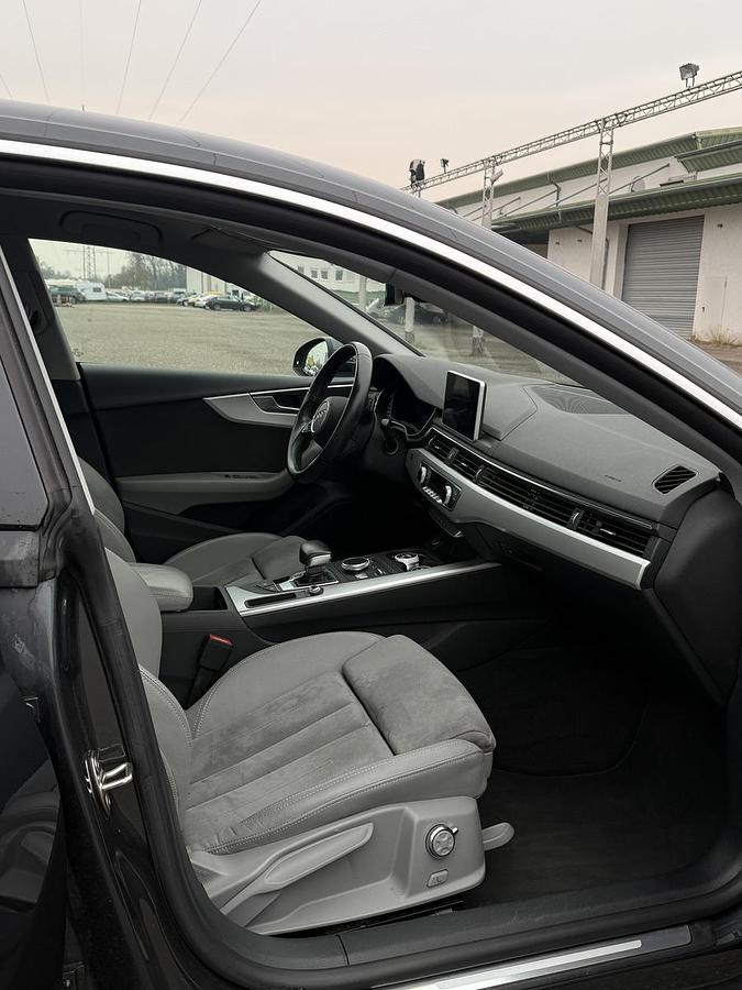 Gebraucht Audi A5 Sportback TÜV bis Okt. 2027