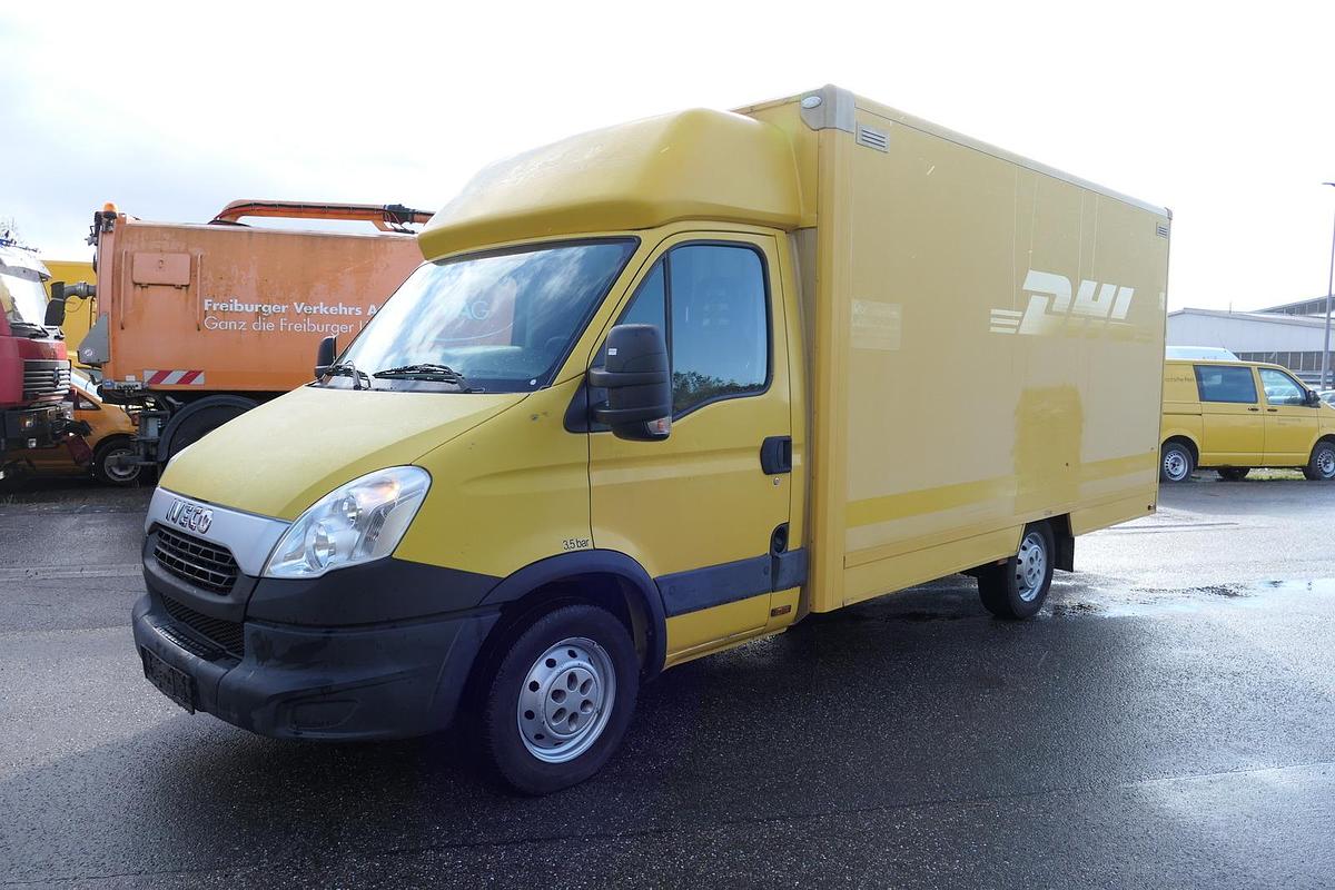 Gebraucht Iveco Daily 35 S11 C30C AUTOMATIK KAMERA Regale LUFT DURCHGANG EURO-5 CoC