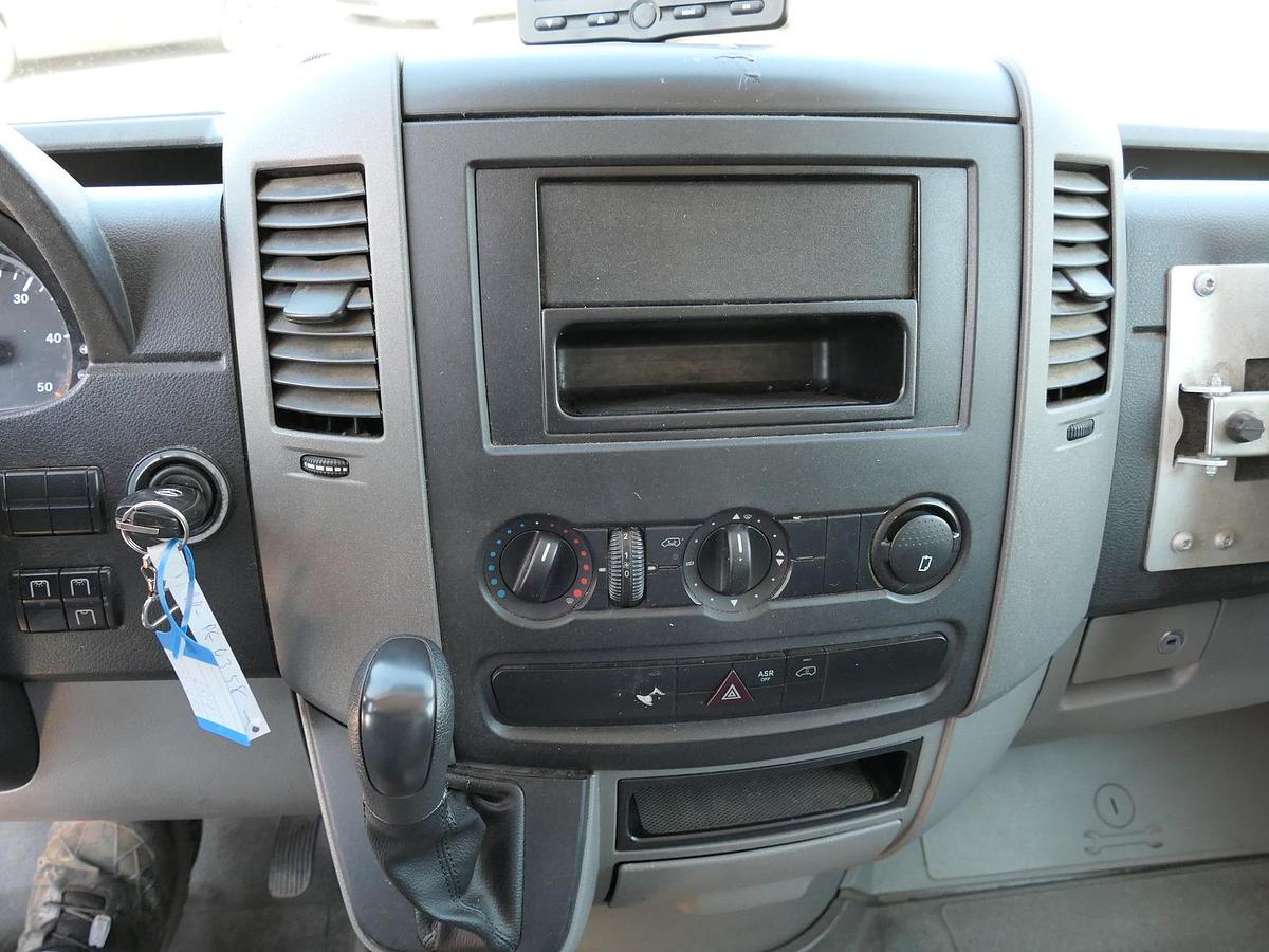 Gebraucht Mercedes-Benz SPRINTER 310 CDI MAXI EURO-5 KOFFER REGALE KAMERA DURCHGANG