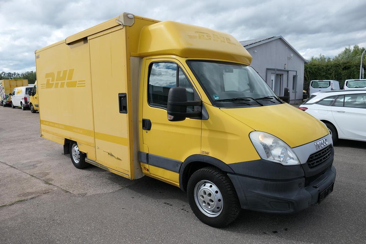 Gebraucht Iveco Daily 35 S11 C30C AUTOMATIK KAMERA Regale LUFT DURCHGANG EURO-5 CoC