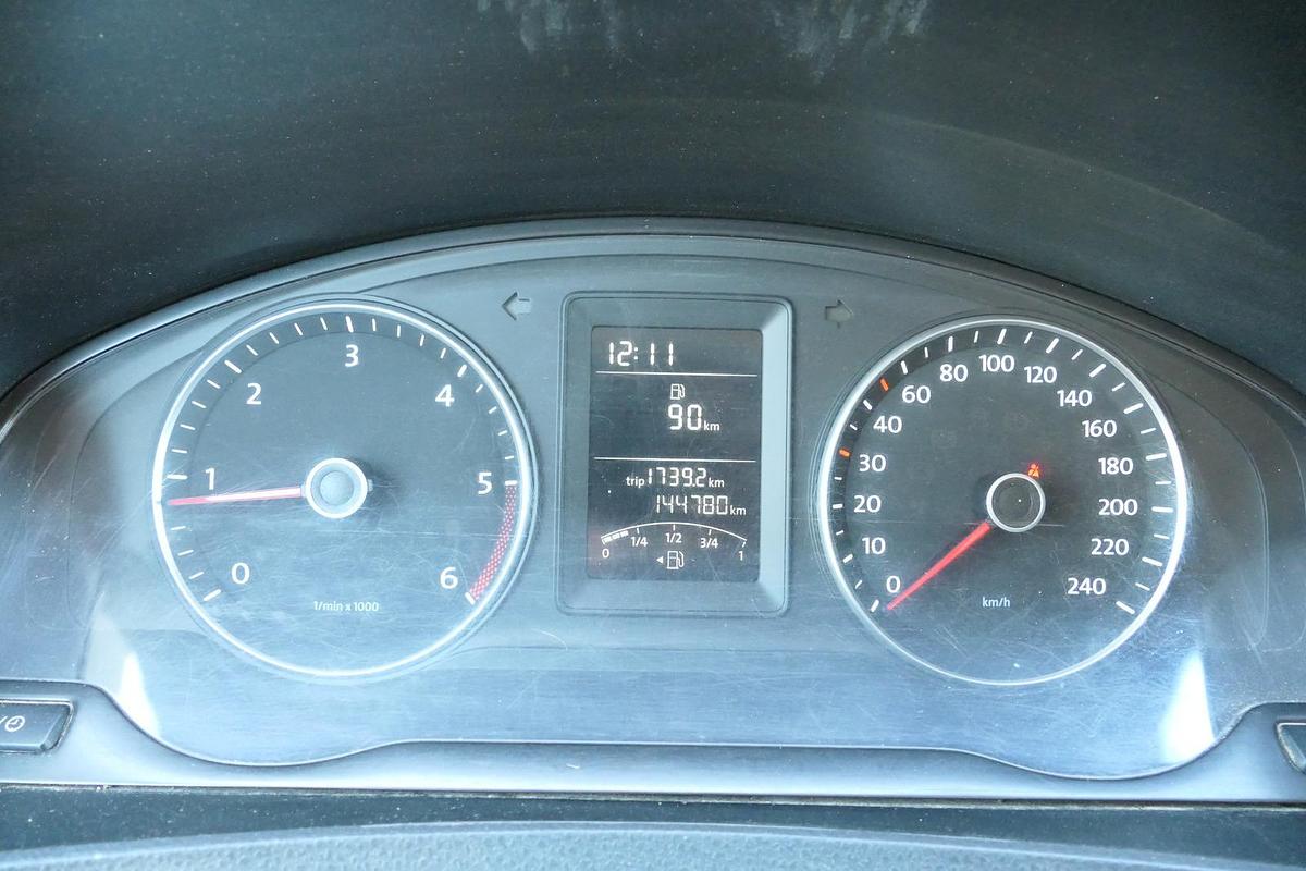 Gebraucht Volkswagen T5 Transporter 2.0 TDI 2-Sitzer EURO-5 CoC PARKTRONIK