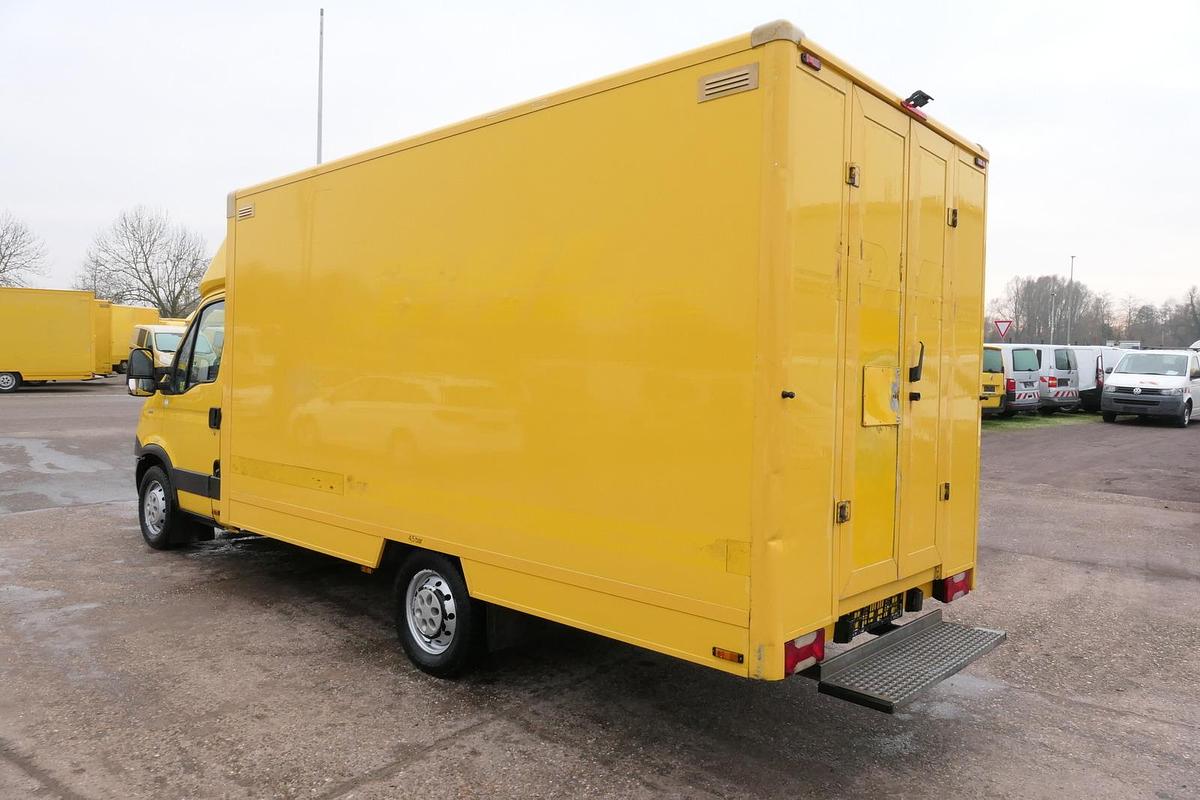 Gebraucht Iveco Daily 35 S11 C30C AUTOMATIK KAMERA Regale LUFT DURCHGANG EURO-5 CoC