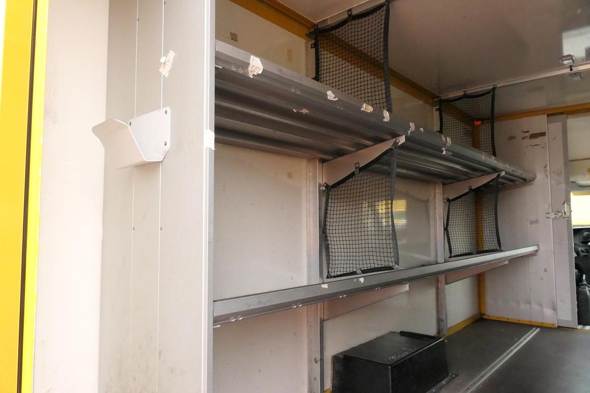 Gebraucht Iveco Daily 35 S11 C30C AUTOMATIK KAMERA MAXI KAMERA Regale LUFT - EURO 5 - CoC