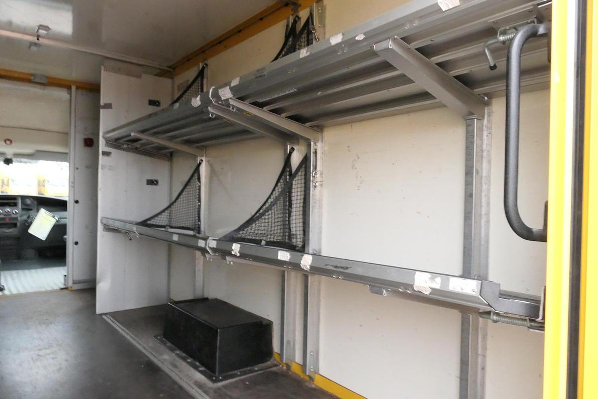 Gebraucht Iveco Daily 35 S11 C30C AUTOMATIK Regale LUFT - EURO 5 - CoC