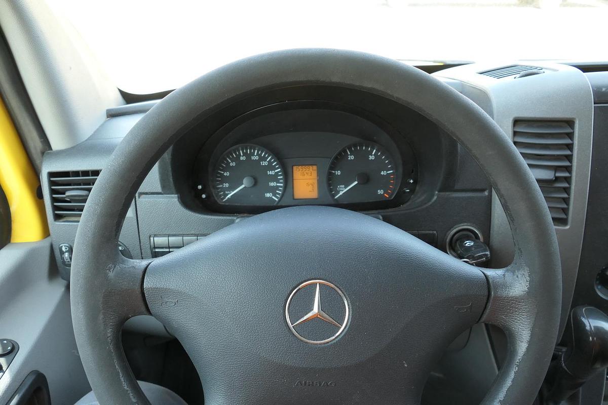 Gebraucht Mercedes-Benz SPRINTER 310 CDI MAXI EURO-5 KOFFER REGALE KAMERA DURCHGANG COC