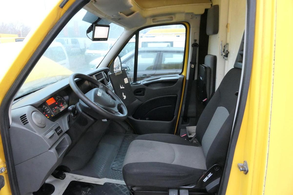 Gebraucht Iveco Daily 35 S11 C30C AUTOMATIK KAMERA Regale LUFT DURCHGANG EURO-5 CoC