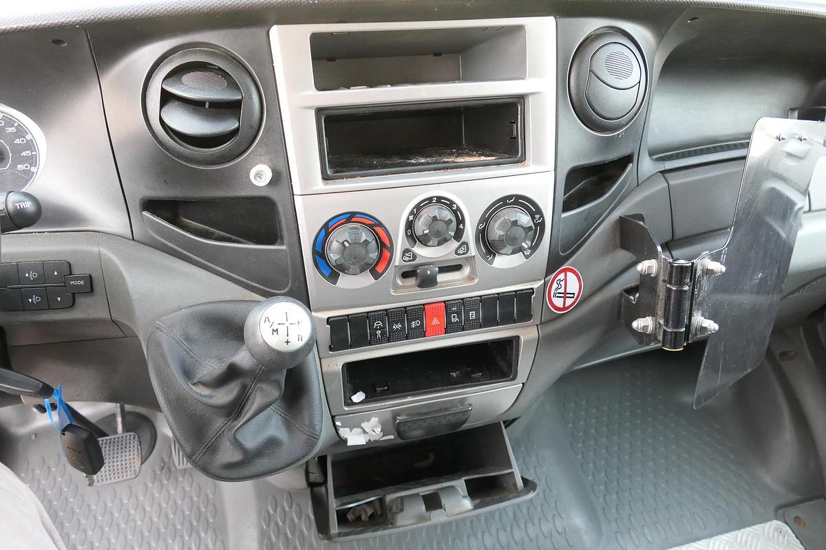 Gebraucht Iveco Daily 35 S11 C30C AUTOMATIK KAMERA MAXI Regale LUFT DURCHGANG