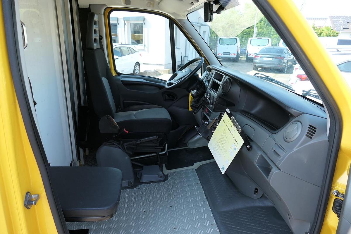 Gebraucht Iveco Daily 35 S11 C30C AUTOMATIK KAMERA Regale LUFT DURCHGANG EURO-5 CoC