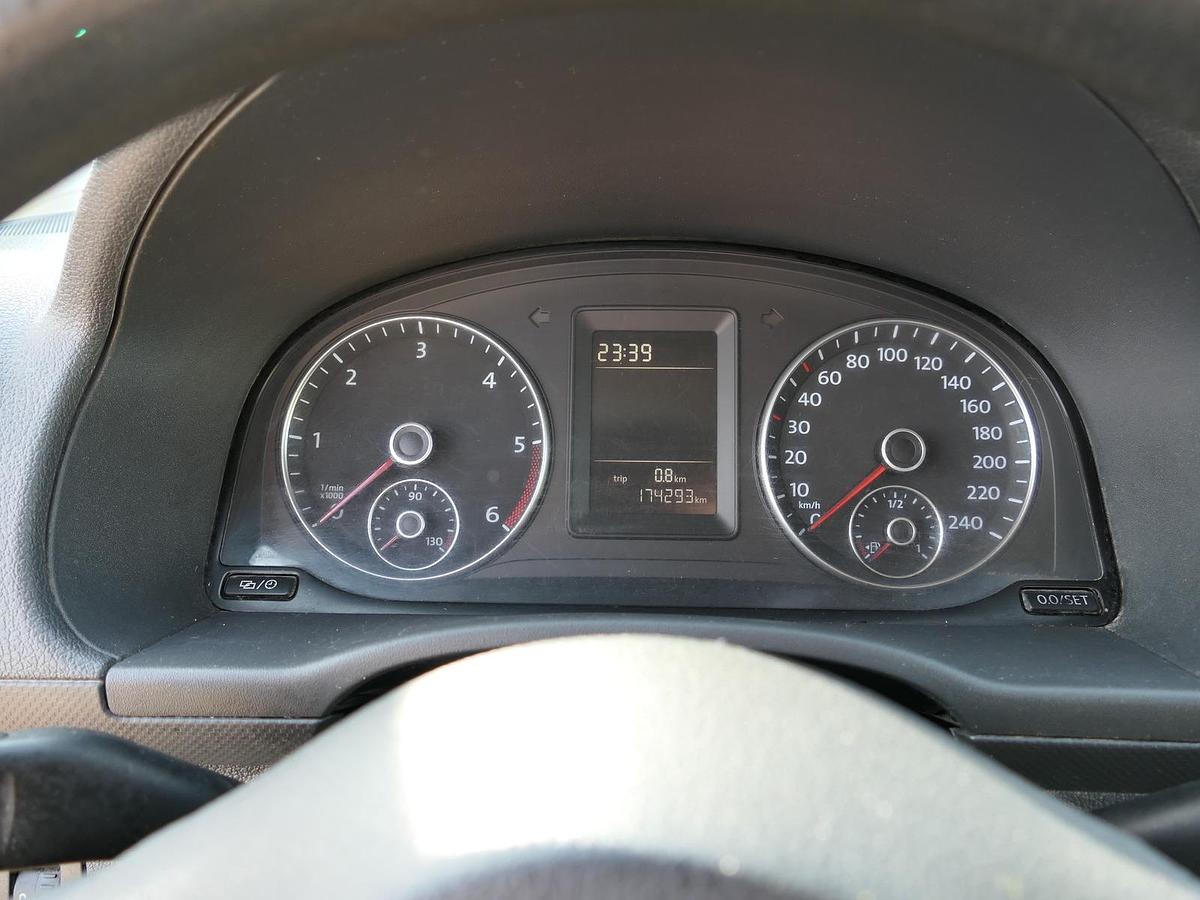 Gebraucht Volkswagen Caddy 2.0 TDI EURO-5 PARKTRONIK 6-GANG 2xSCHIEBETÜR CoC