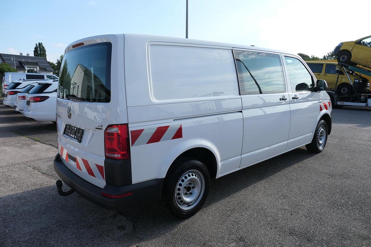 Gebraucht Volkswagen T6 Transporter 2.0 TDI lang 4Motion KLIMA AHK Werkstatteinbauten COC