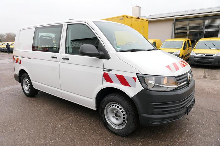 Gebraucht Volkswagen T6 2.0 TDI 4Motion Kurz Klima Werkstatteinbauten COC AHK
